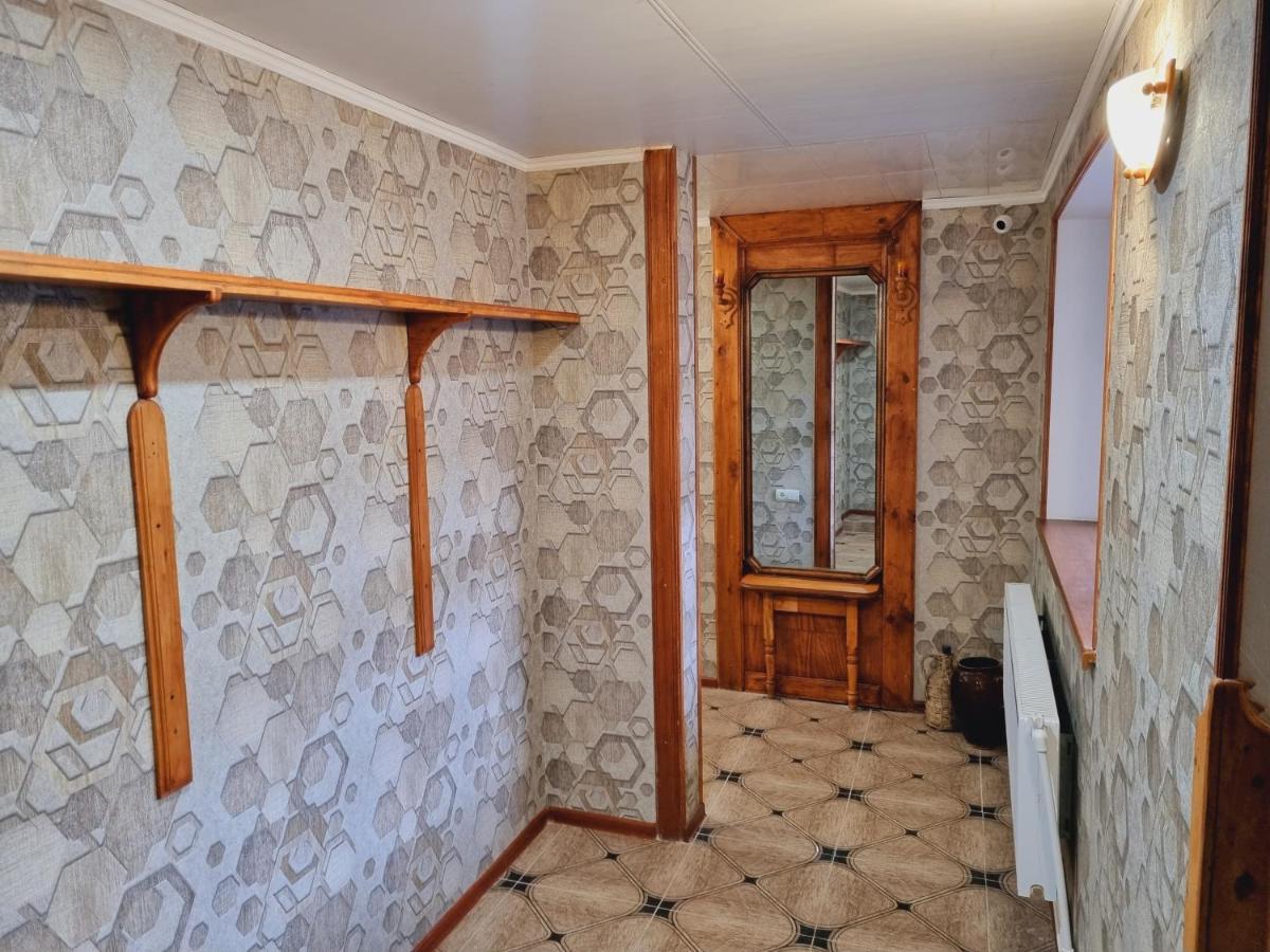 Hrachy Mot Hostel Gyumri ภายนอก รูปภาพ